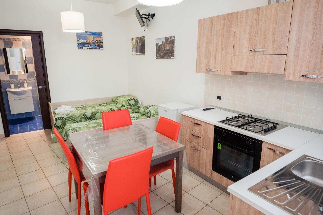 B&B Dell'Infopoint-La Via Silente Castelnuovo Cilento ภายนอก รูปภาพ