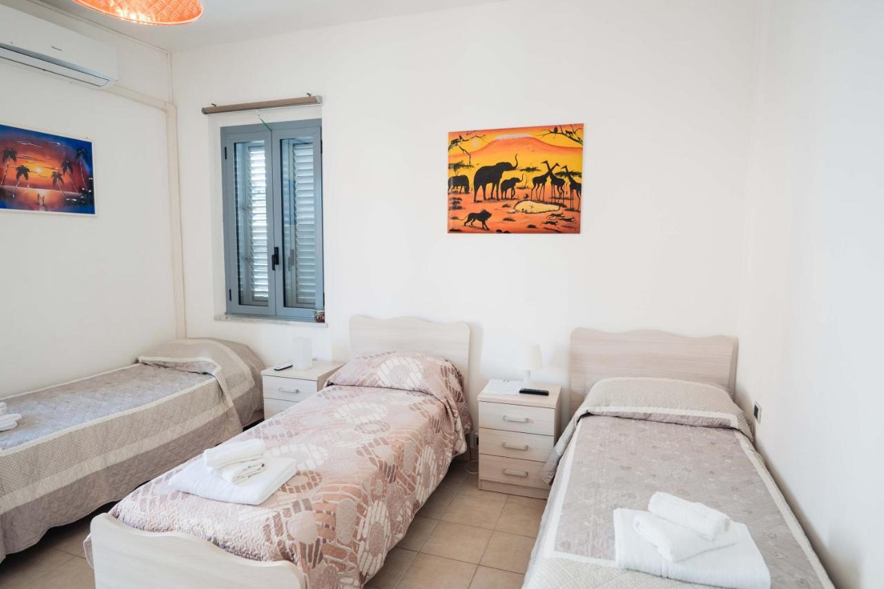 B&B Dell'Infopoint-La Via Silente Castelnuovo Cilento ภายนอก รูปภาพ