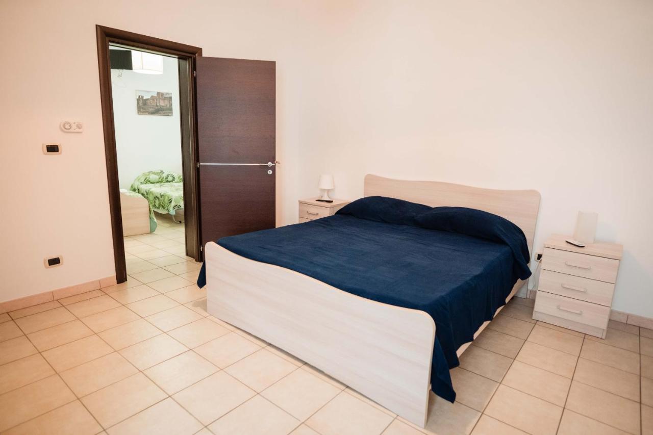 B&B Dell'Infopoint-La Via Silente Castelnuovo Cilento ภายนอก รูปภาพ